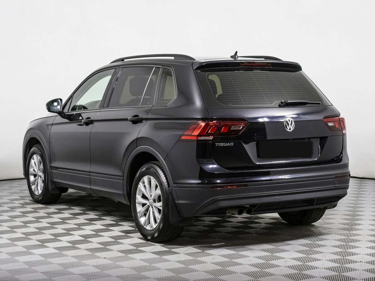 Volkswagen Tiguan с пробегом — 2018 год. Фото: #4