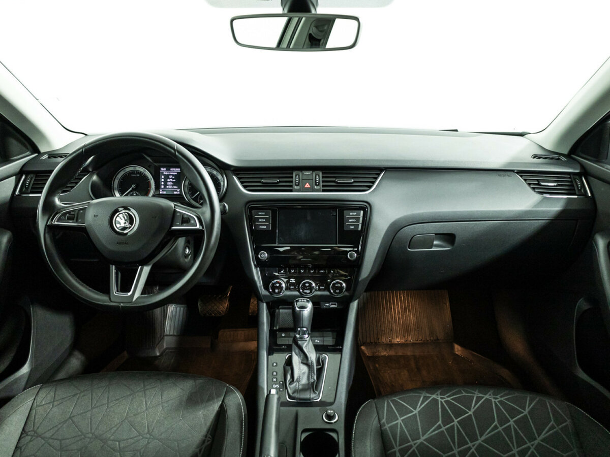Skoda Octavia с пробегом — 2019 год. Фото: #12