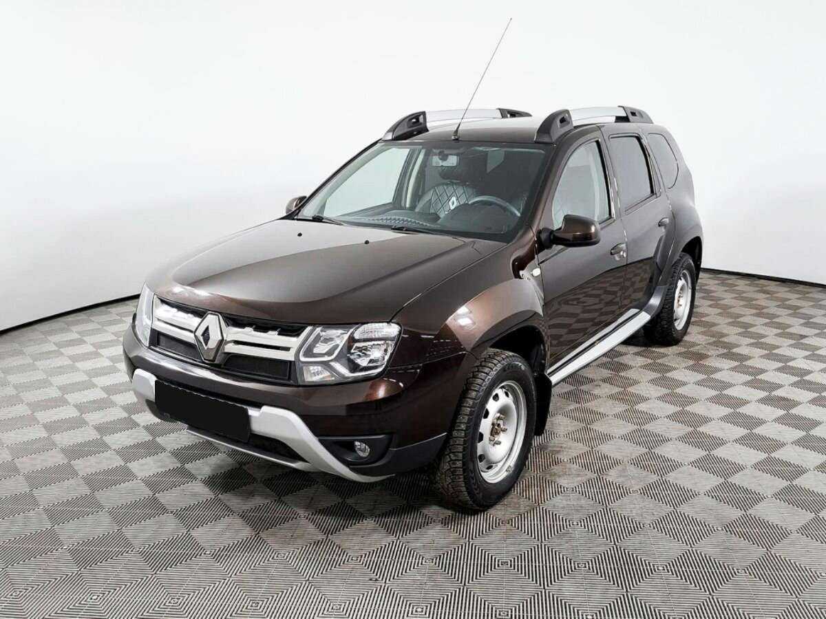 Renault Duster с пробегом — 2016 год. Посмотреть фото