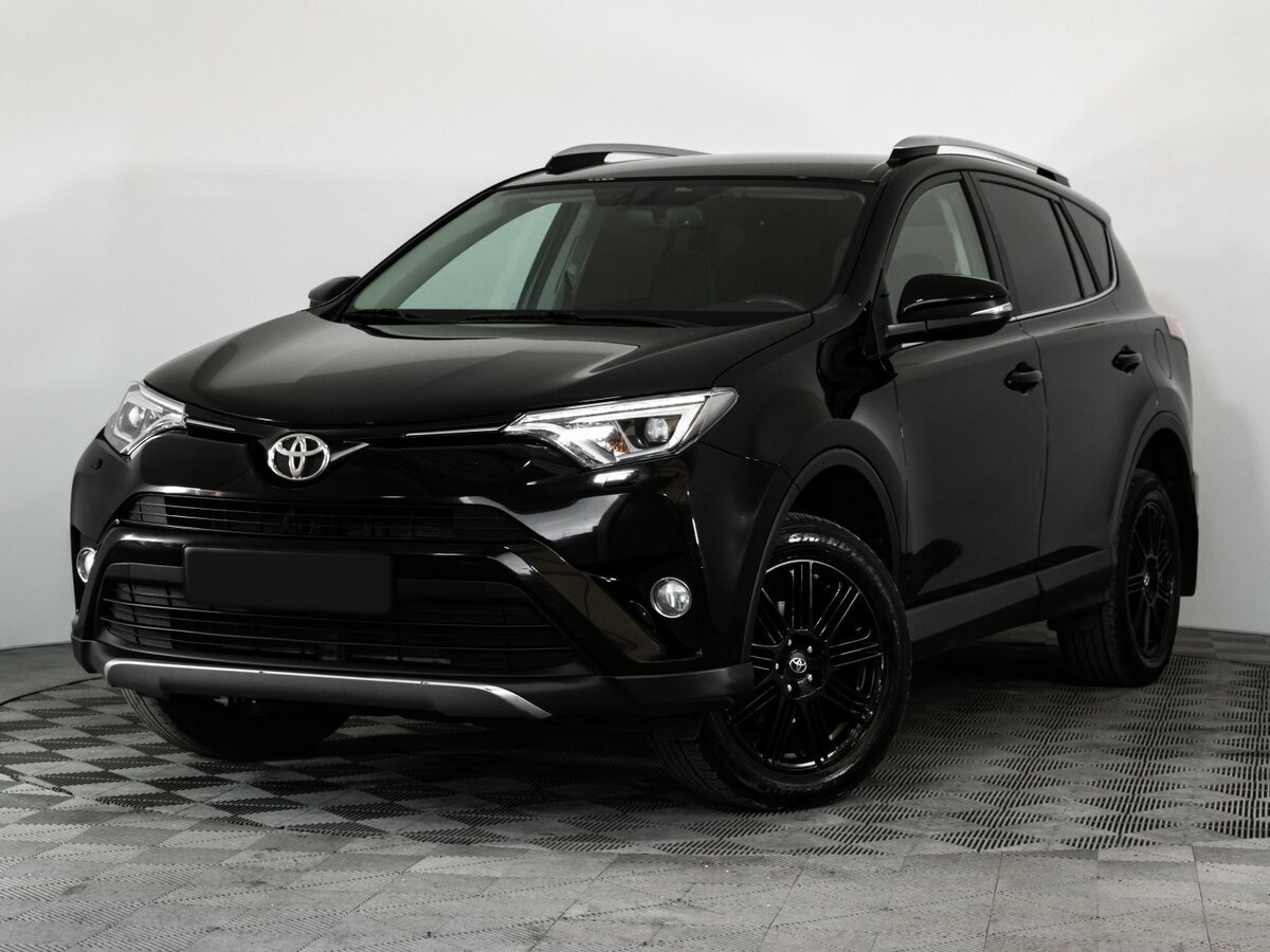 Toyota RAV4 с пробегом — 2017 год. Посмотреть фото