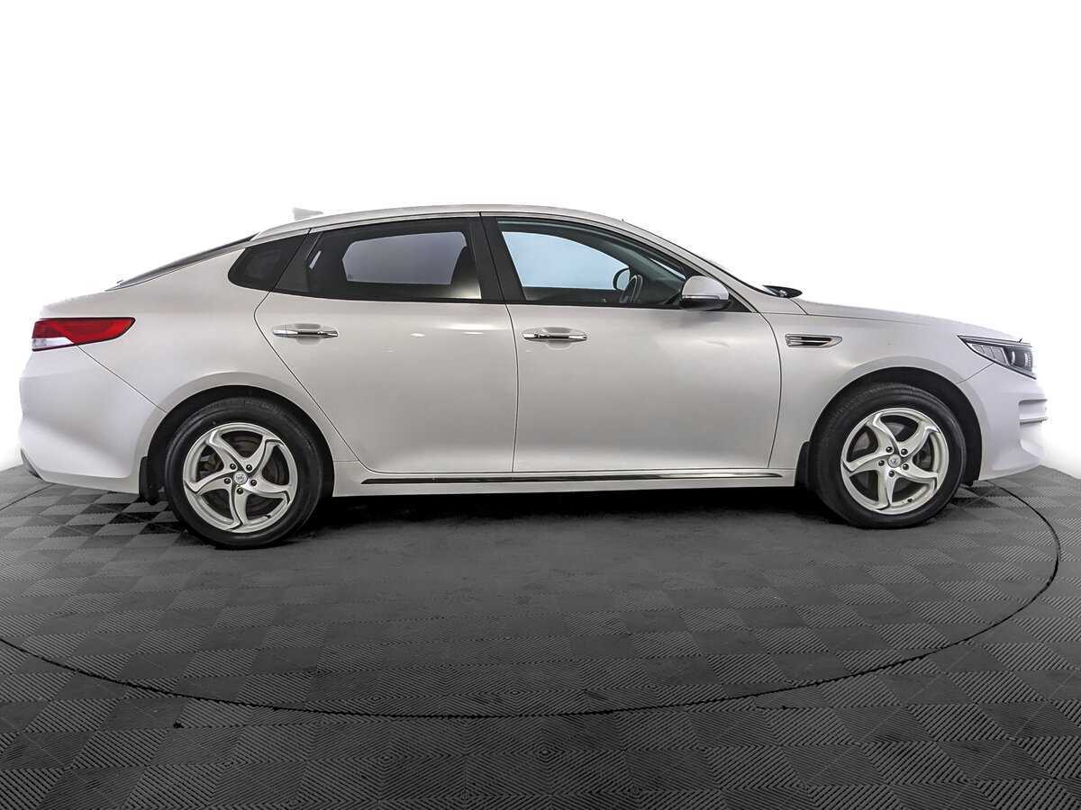 Kia Optima с пробегом — 2016 год. Фото: #3