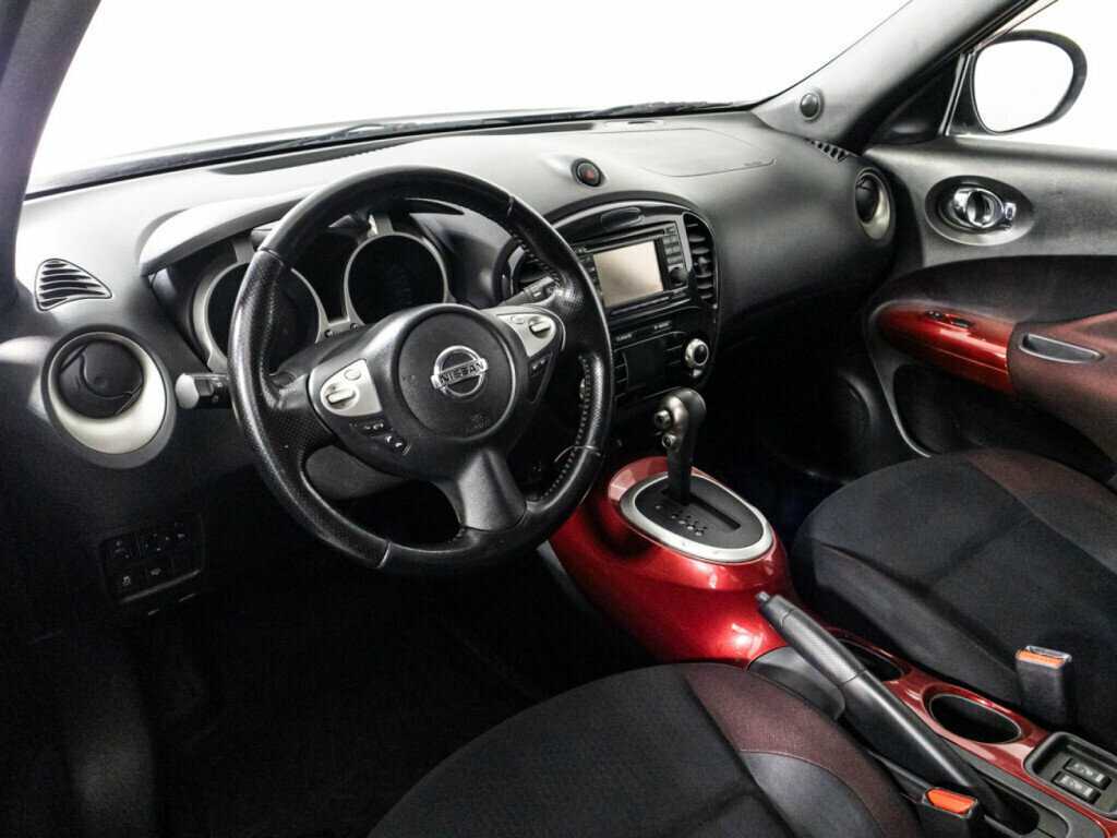 Nissan Juke с пробегом — 2012 год. Фото: #10