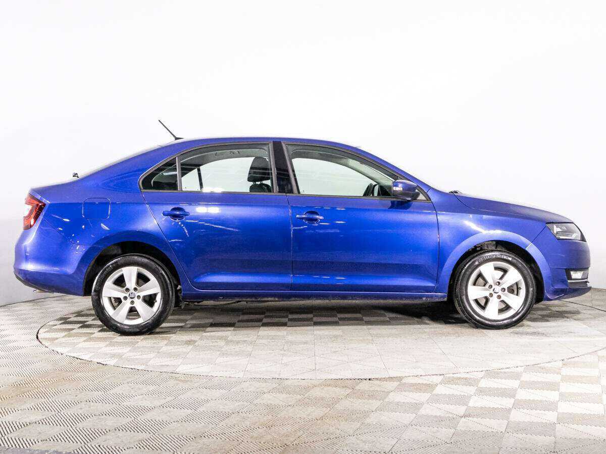 Skoda Rapid с пробегом — 2019 год. Фото: #3