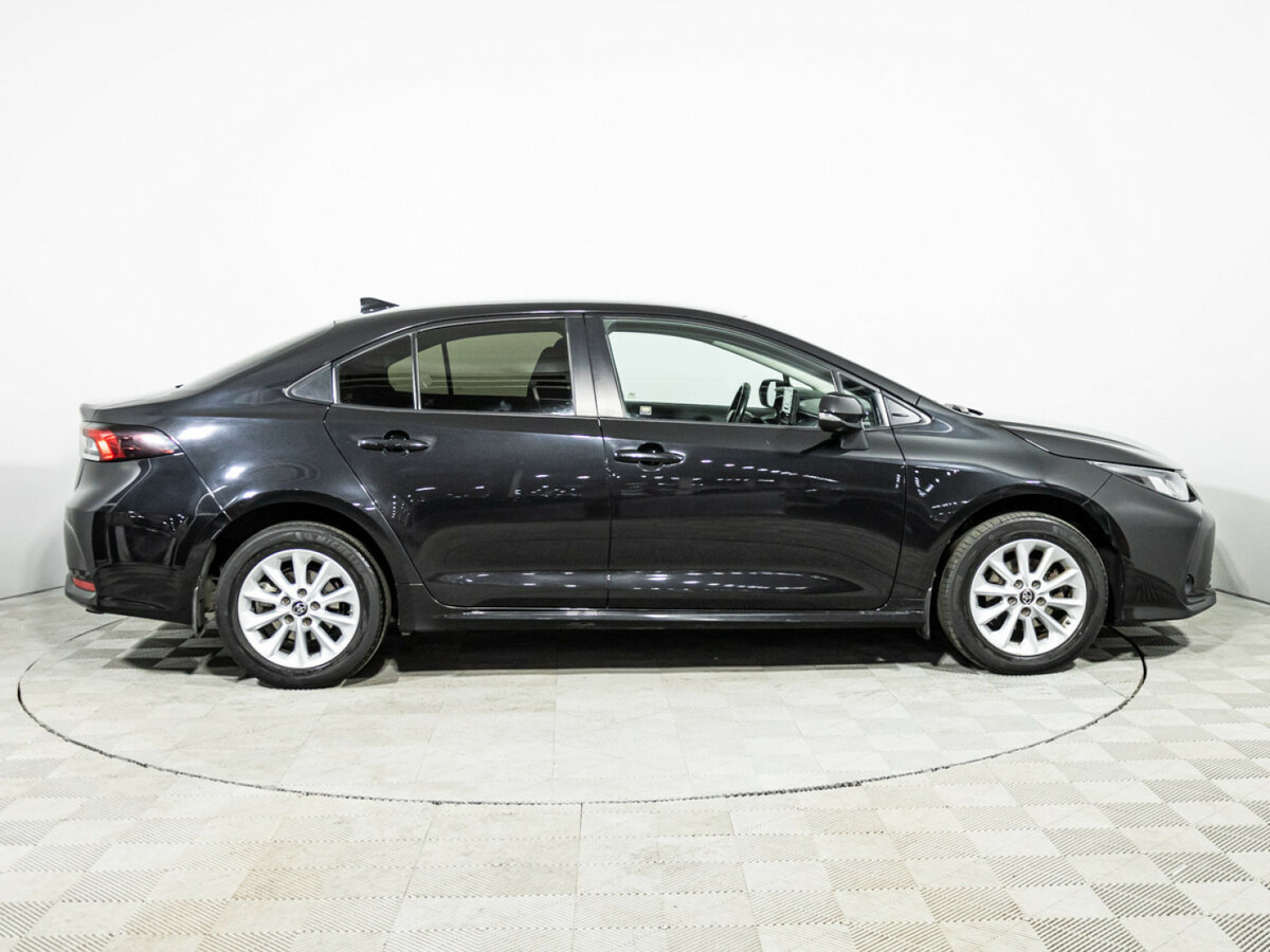 Toyota Corolla с пробегом — 2019 год. Фото: #3