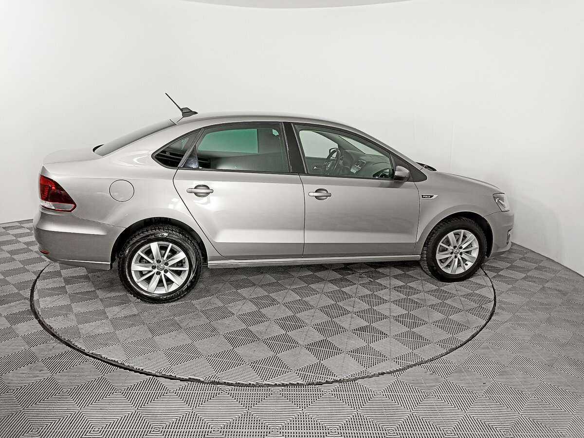 Volkswagen Polo с пробегом — 2019 год. Фото: #3