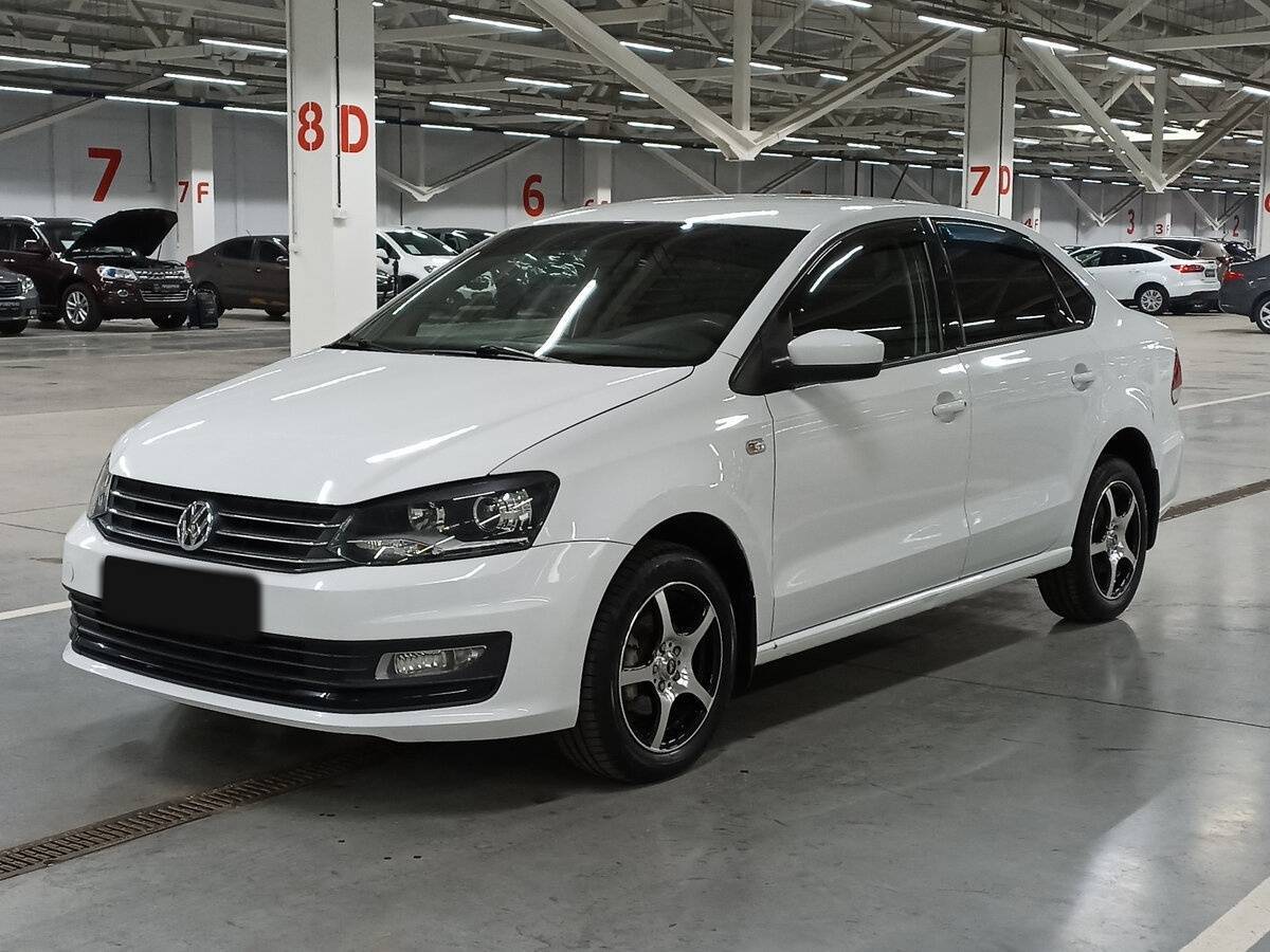 Volkswagen Polo с пробегом — 2016 год. Посмотреть фото
