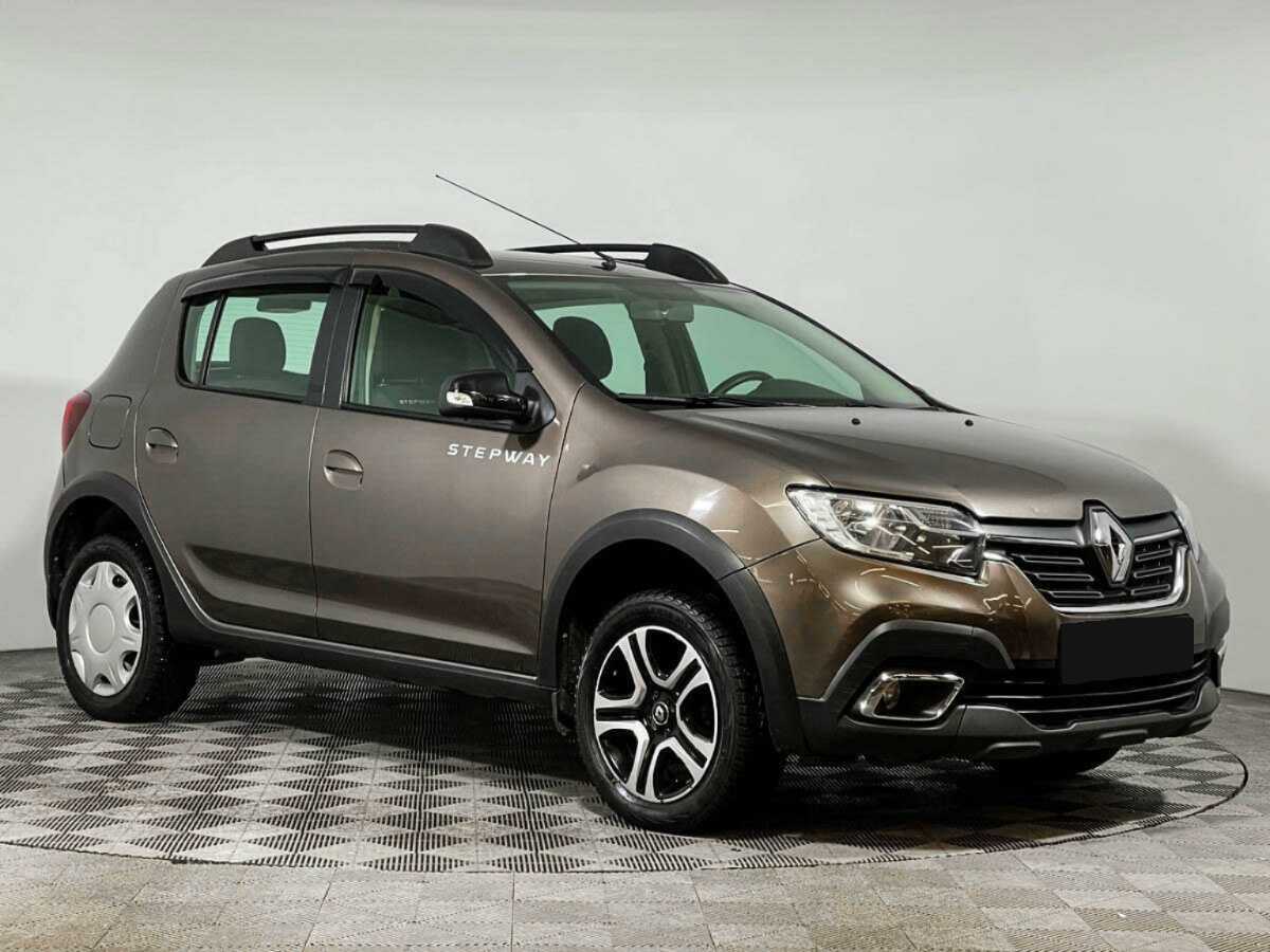 Renault Sandero с пробегом — 2019 год. Фото: #2