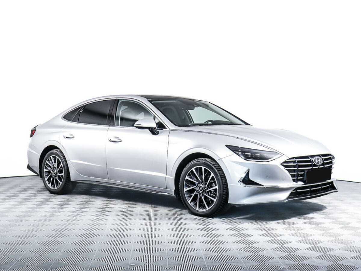Hyundai Sonata с пробегом — 2021 год. Фото: #2
