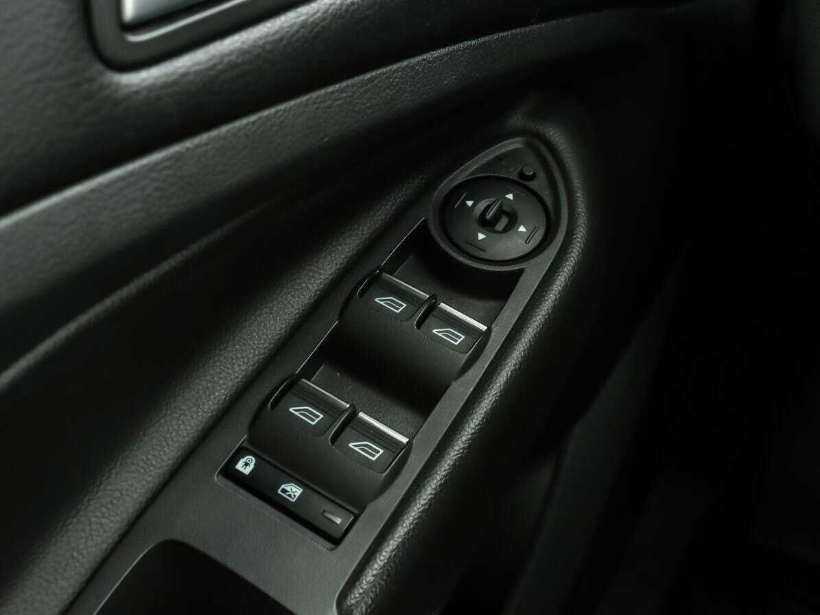 Ford Kuga с пробегом — 2017 год. Фото: #13
