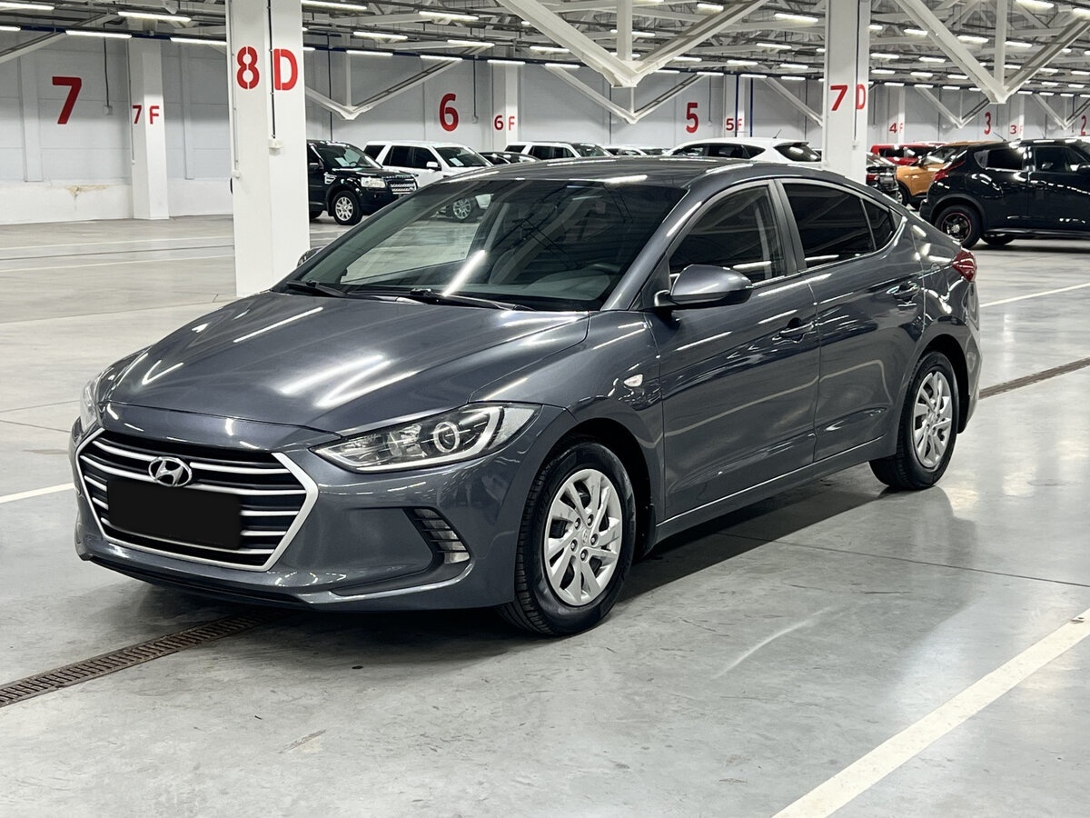 Hyundai Elantra с пробегом — 2016 год. Посмотреть фото