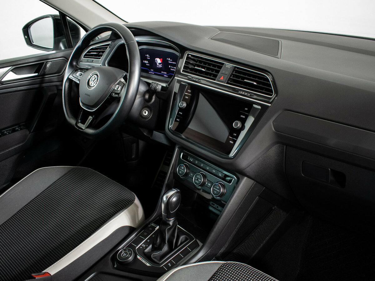 Volkswagen Tiguan с пробегом — 2019 год. Фото: #8