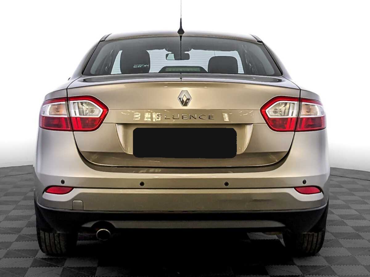Renault Fluence с пробегом — 2012 год. Фото: #5