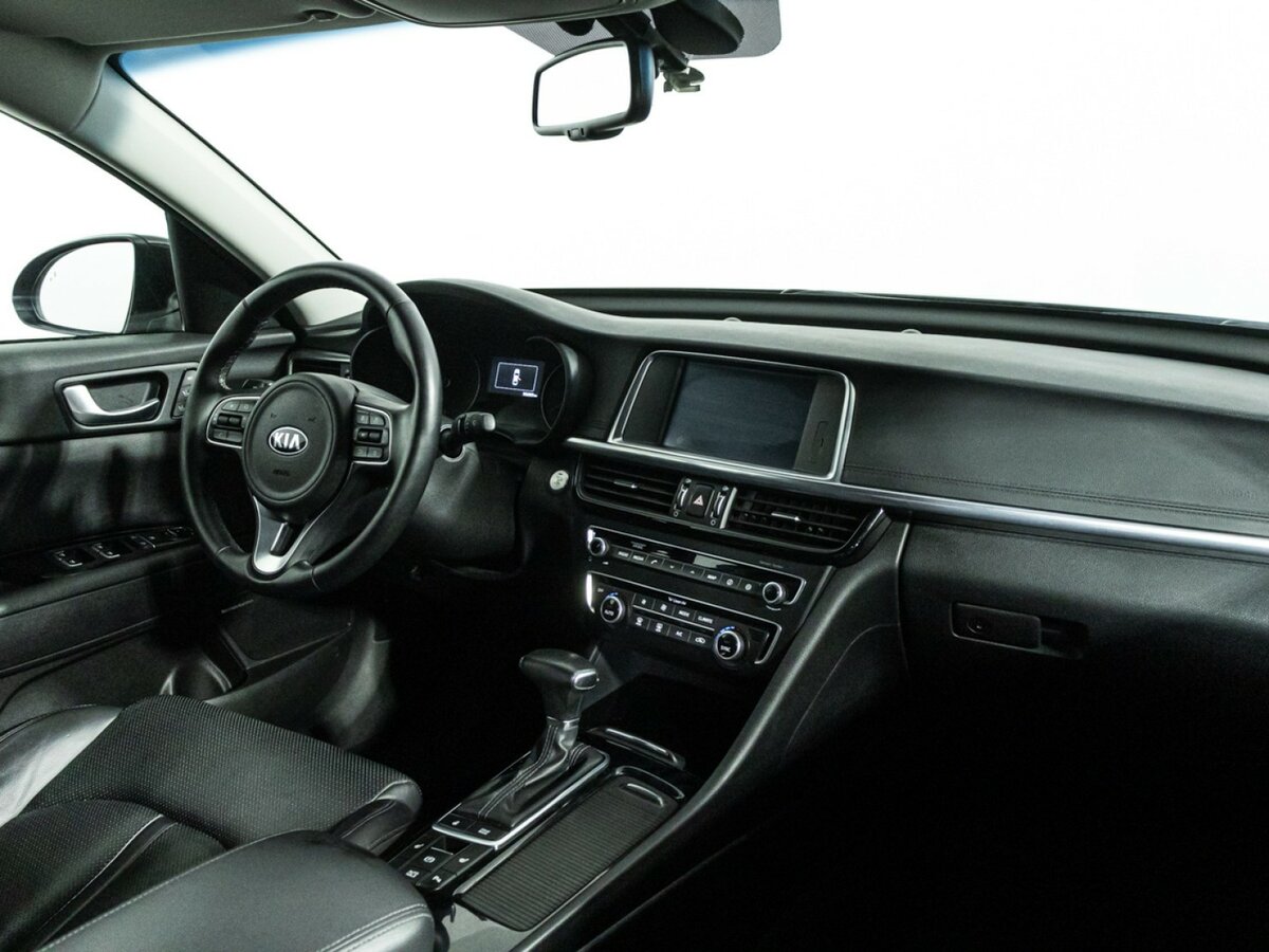 Kia Optima с пробегом — 2016 год. Фото: #7