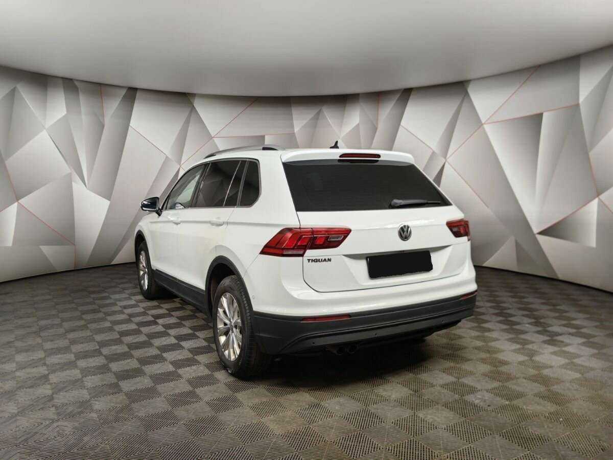 Volkswagen Tiguan с пробегом — 2018 год. Фото: #3