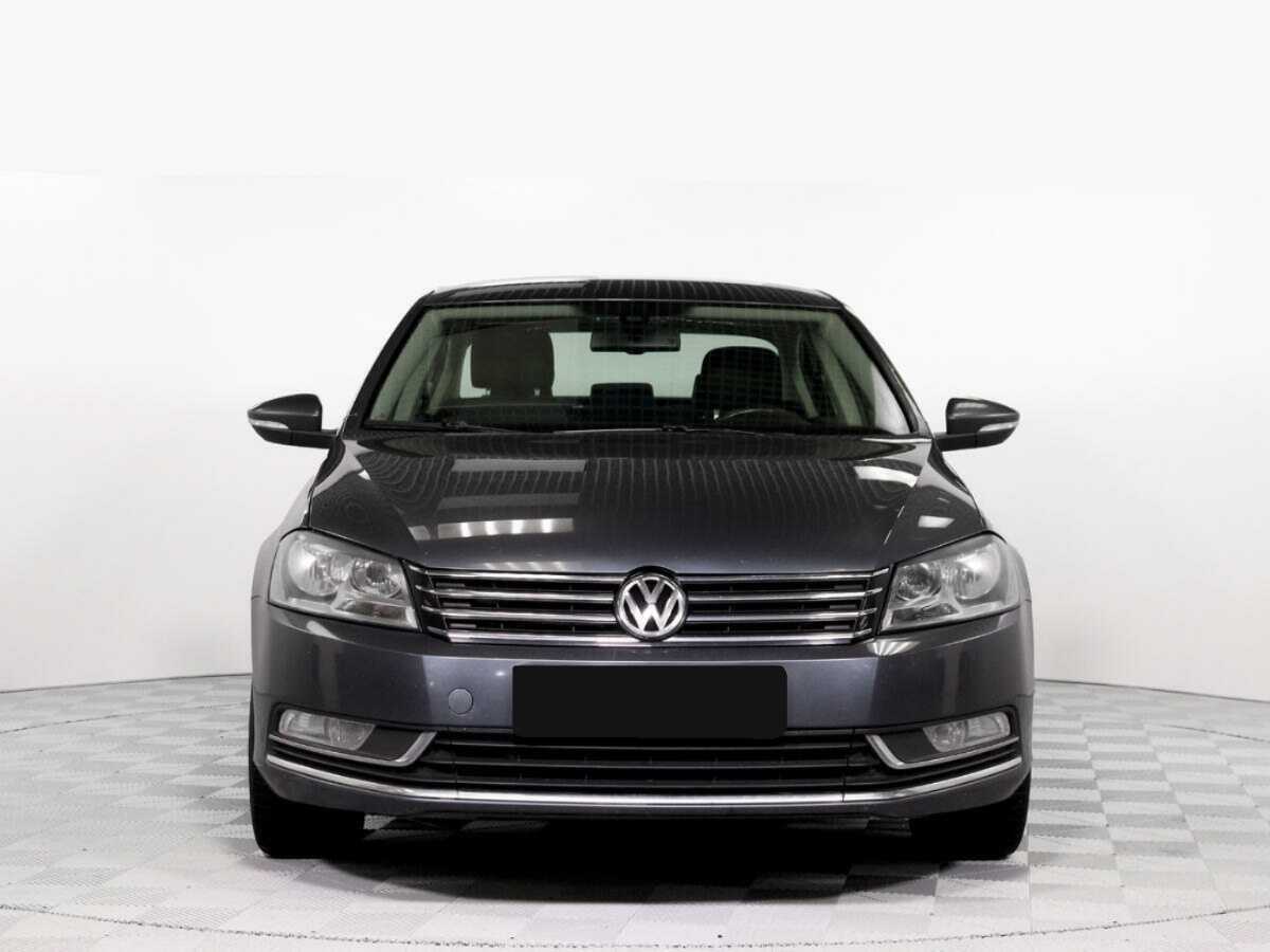Volkswagen Passat с пробегом — 2012 год. Посмотреть фото