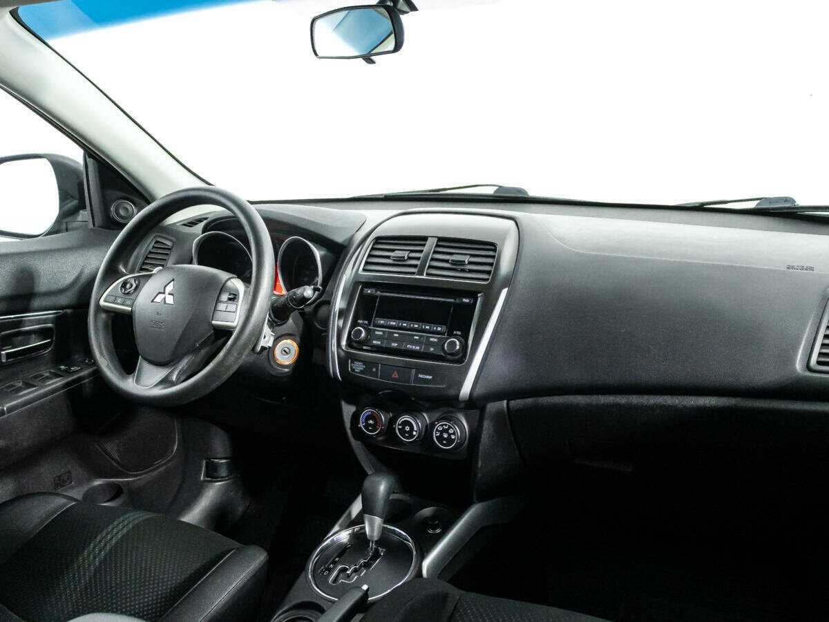 Mitsubishi ASX с пробегом — 2013 год. Фото: #8