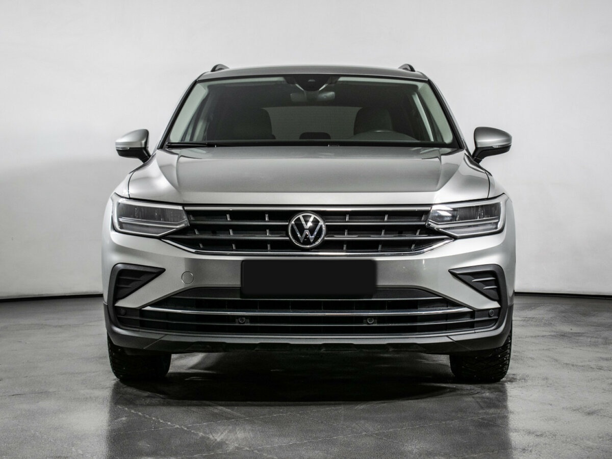Volkswagen Tiguan с пробегом — 2021 год. Фото: #1