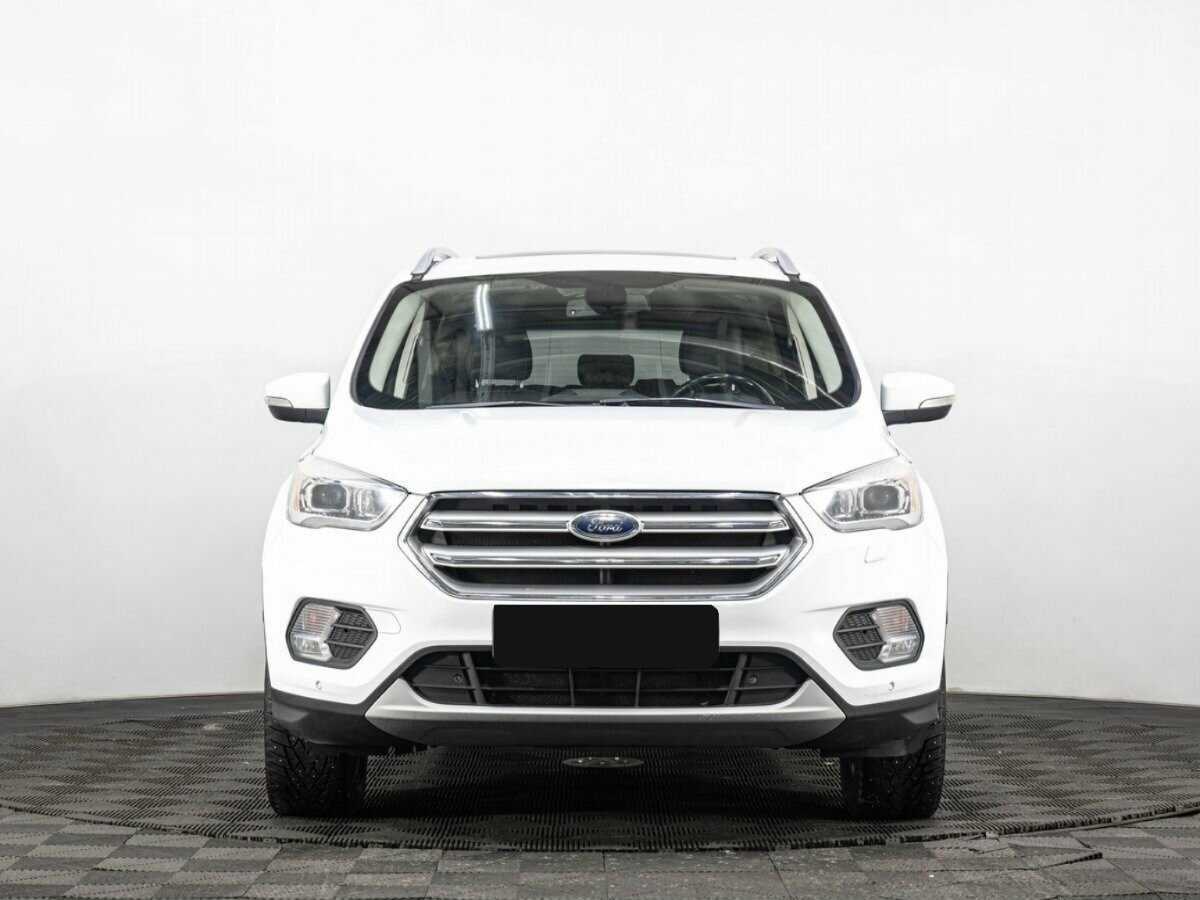Ford Kuga с пробегом — 2017 год. Фото: #1