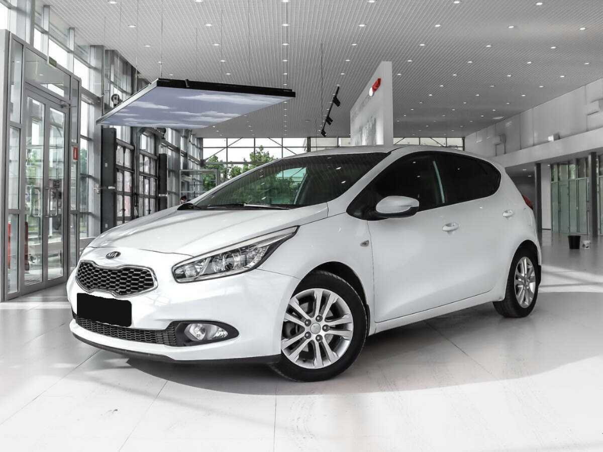 Kia Ceed с пробегом — 2013 год. Посмотреть фото
