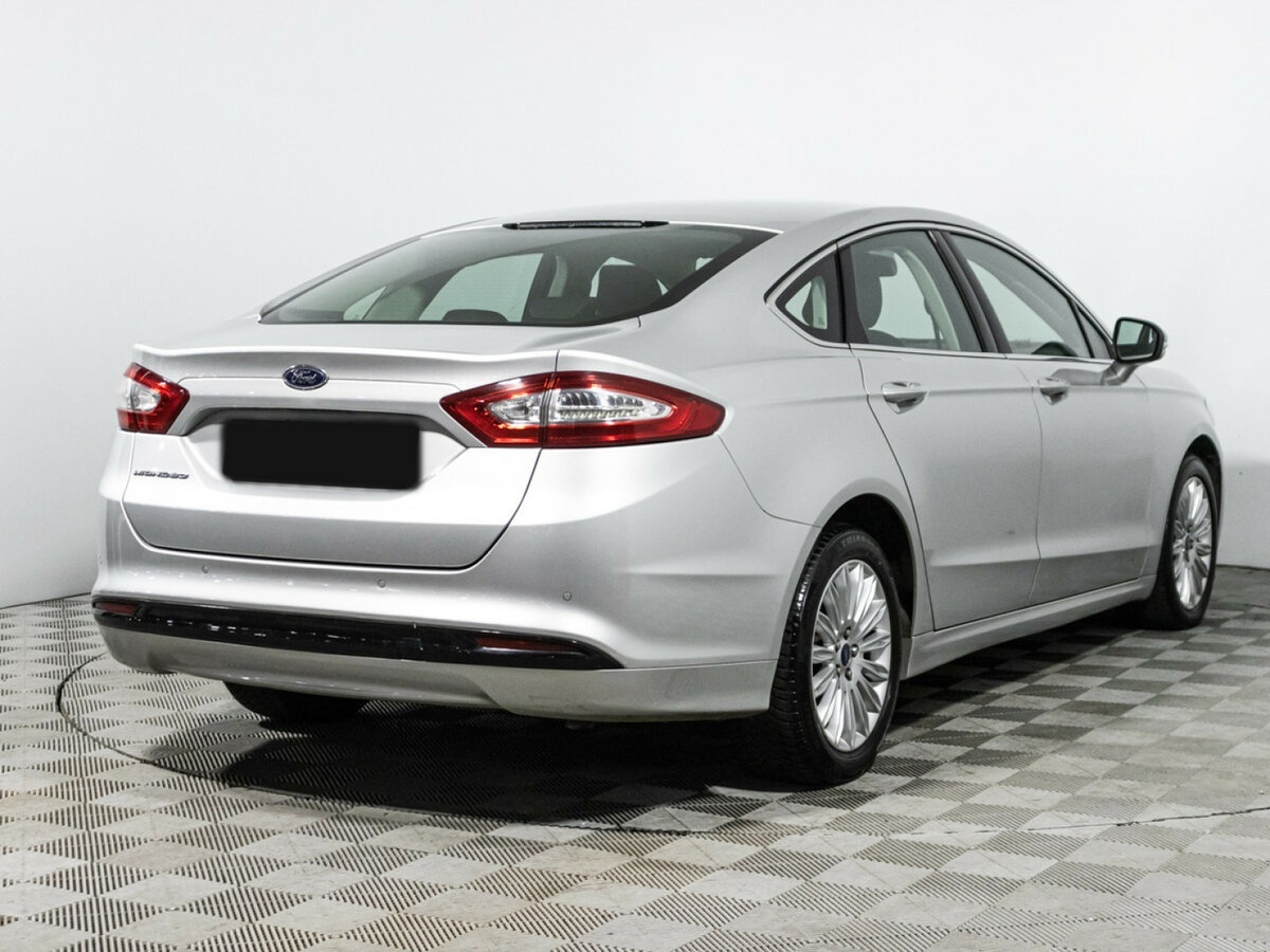 Ford Mondeo с пробегом — 2015 год. Фото: #3