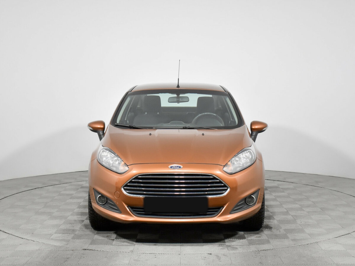 Ford Fiesta с пробегом — 2016 год. Фото: #1