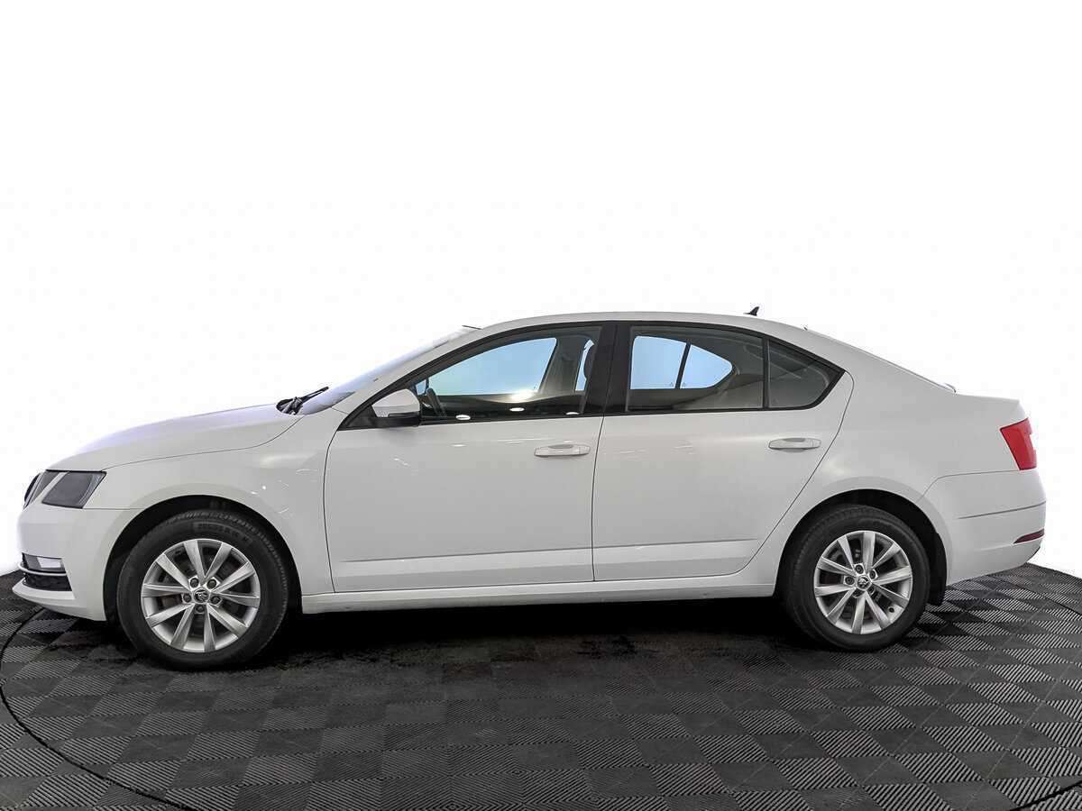 Skoda Octavia с пробегом — 2017 год. Фото: #7