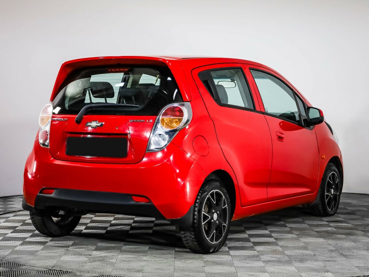 Chevrolet Spark с пробегом — 2012 год. Фото: #3