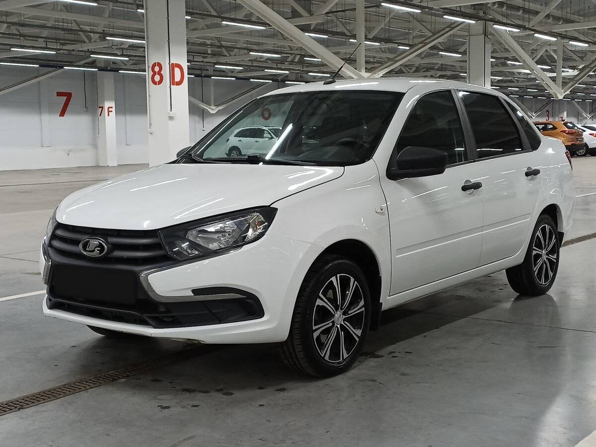 Lada (ВАЗ) Granta с пробегом — 2021 год. Посмотреть фото
