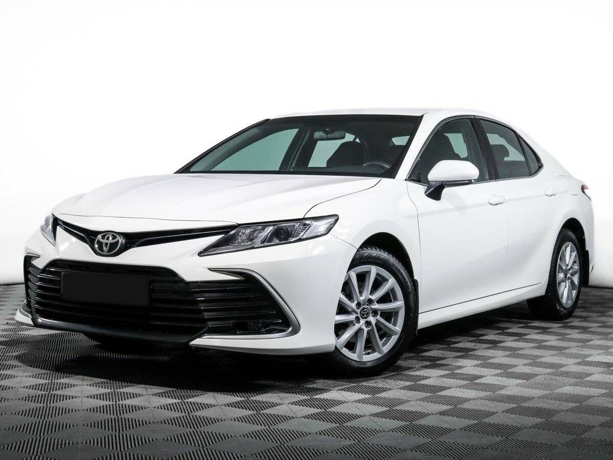 Toyota Camry с пробегом — 2021 год. Посмотреть фото