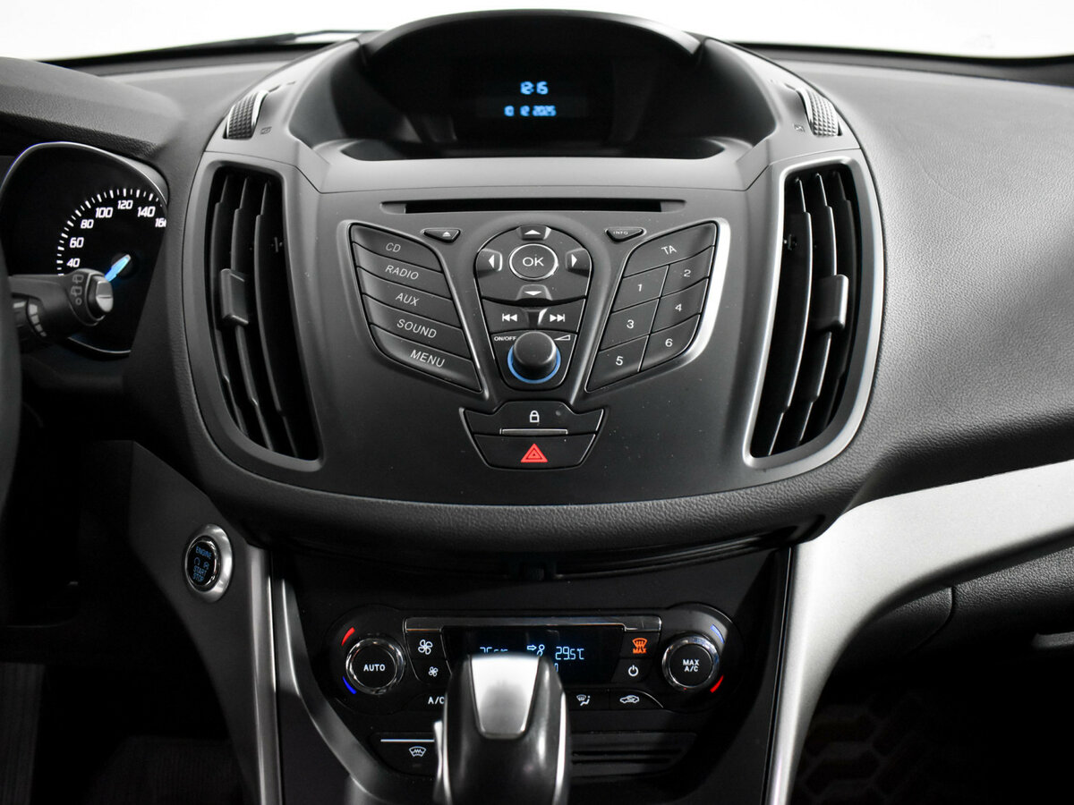 Ford Kuga с пробегом — 2014 год. Фото: #11
