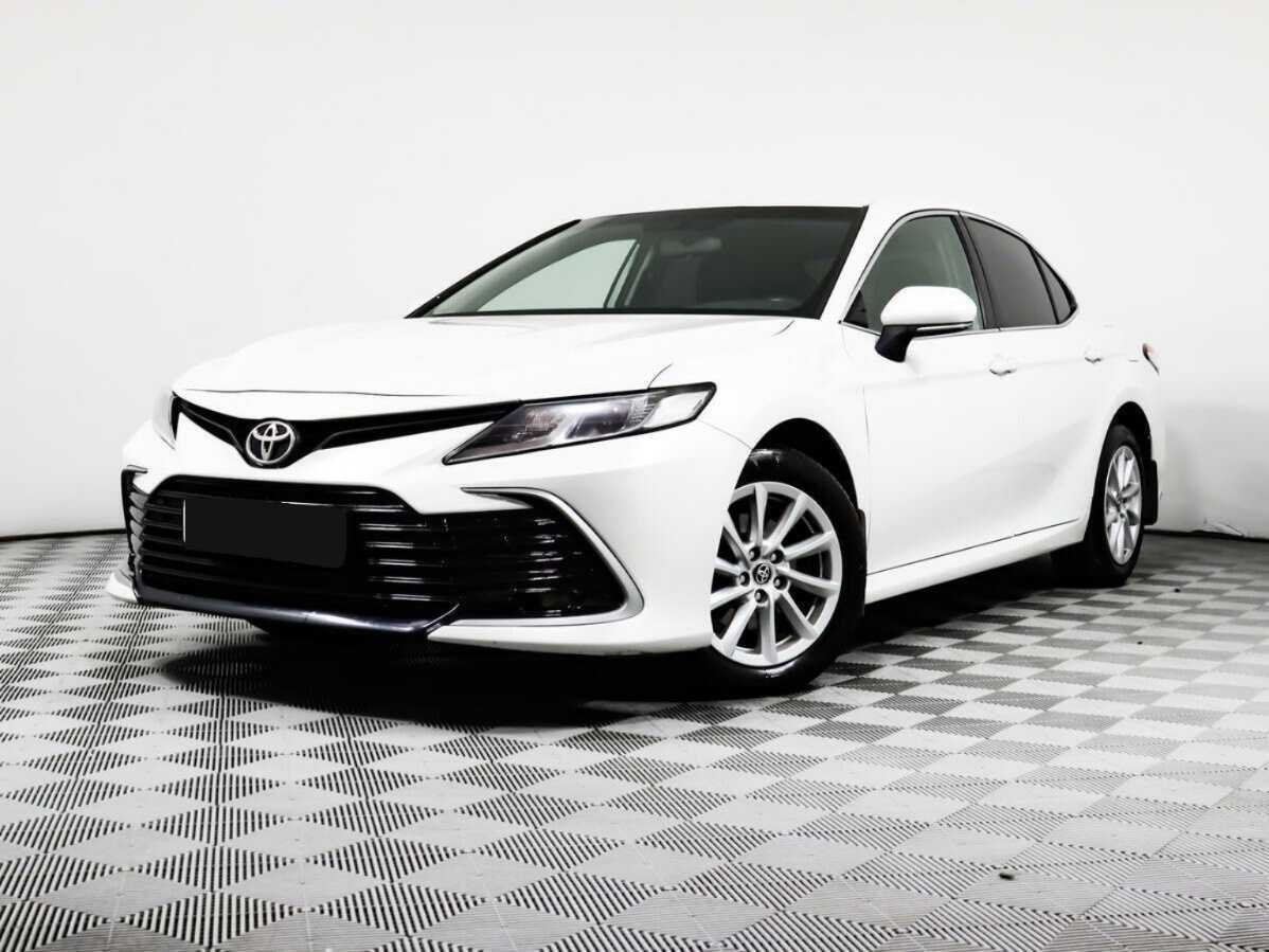 Toyota Camry с пробегом — 2021 год. Посмотреть фото