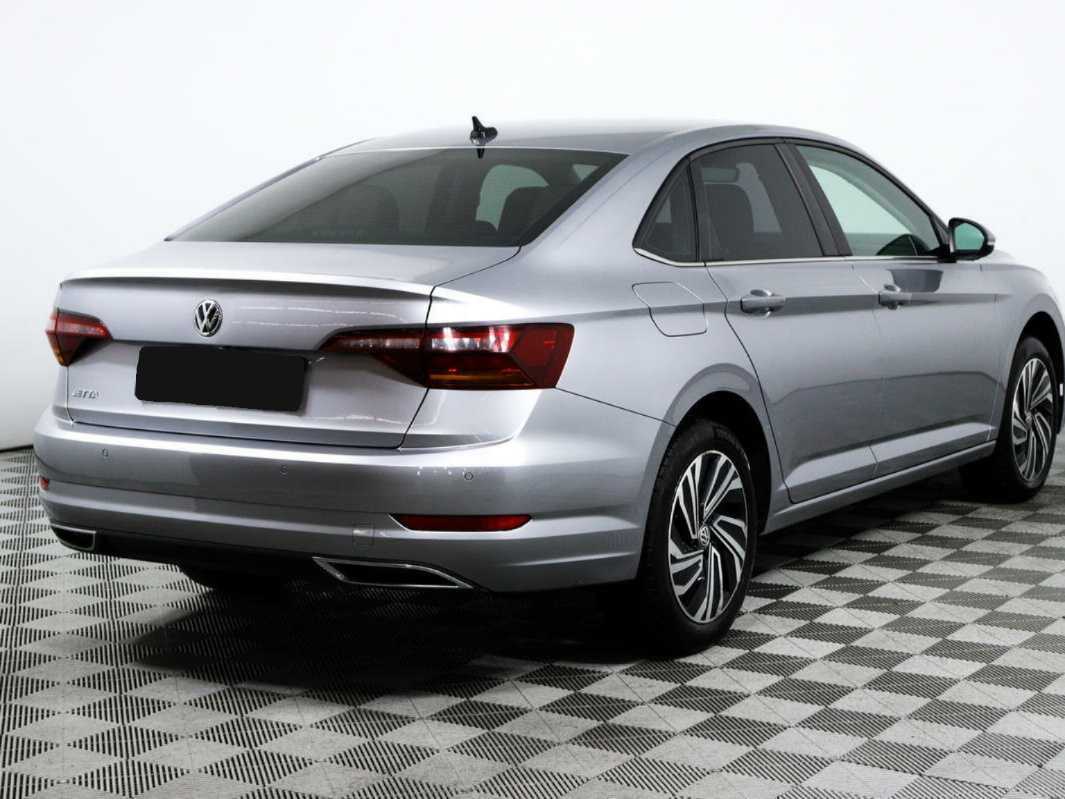 Volkswagen Jetta с пробегом — 2020 год. Фото: #4