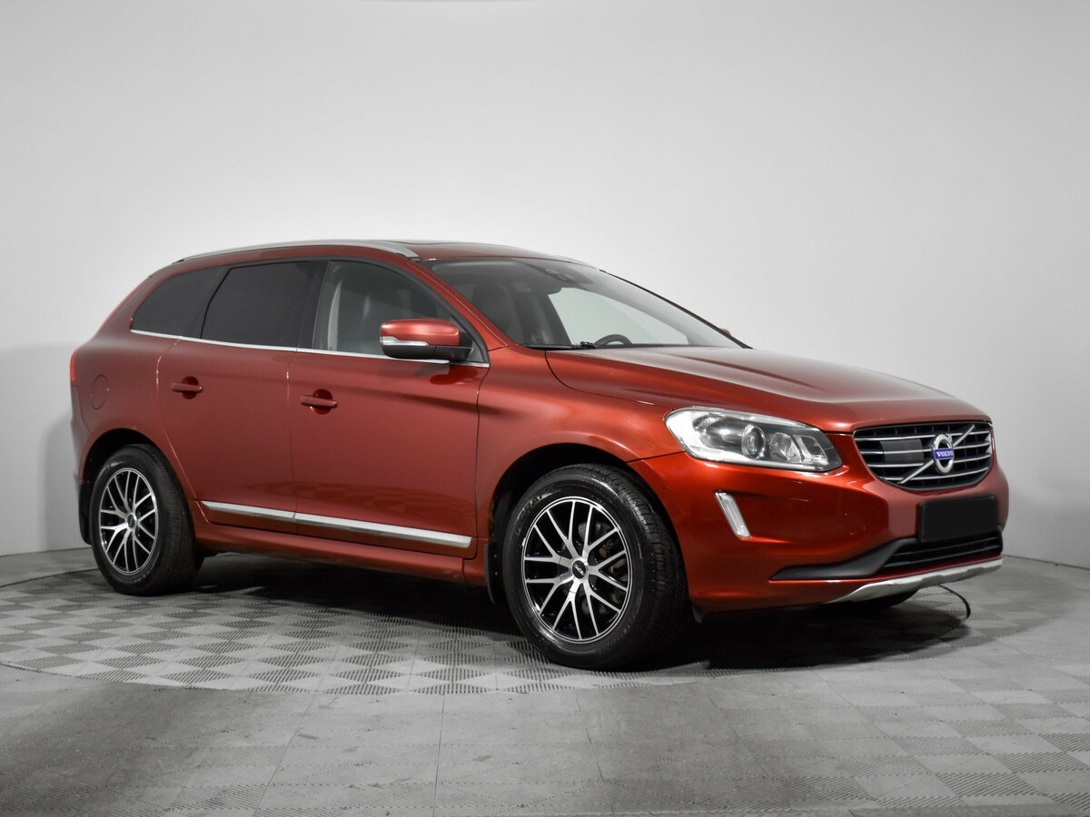 Volvo XC60 с пробегом — 2015 год. Фото: #2