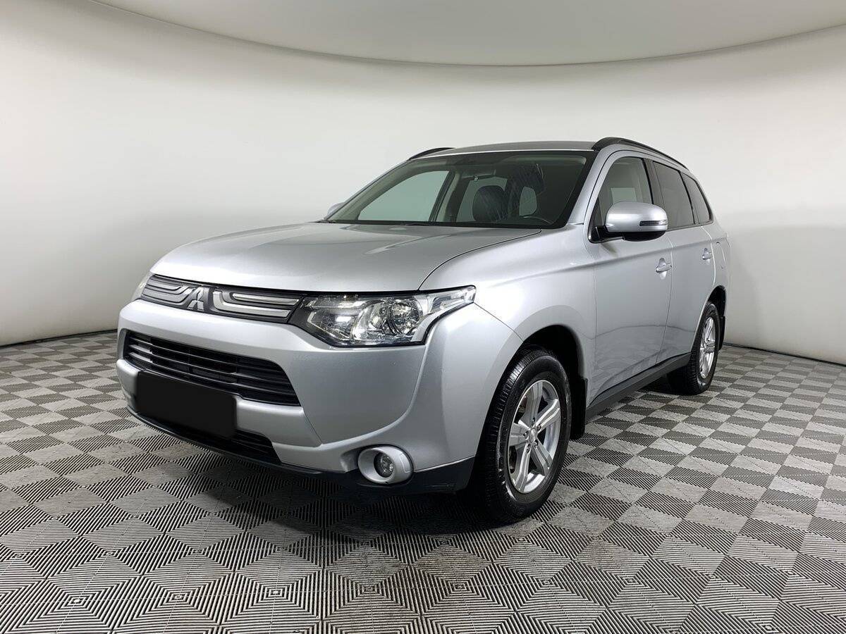 Mitsubishi Outlander с пробегом — 2013 год. Посмотреть фото
