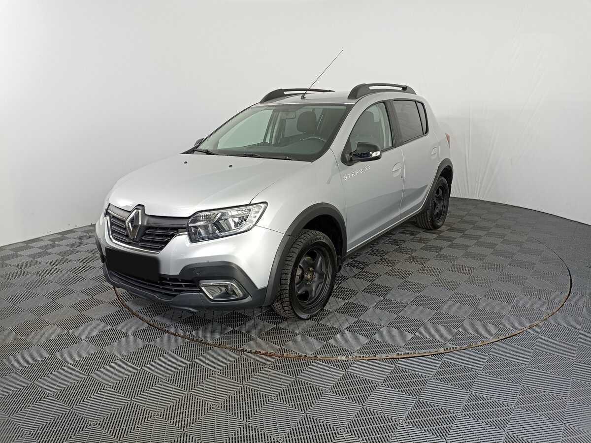 Renault Sandero с пробегом — 2019 год. Посмотреть фото