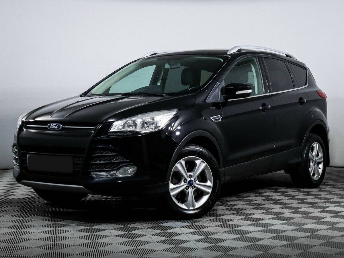 Ford Kuga с пробегом — 2014 год. Фото: #0