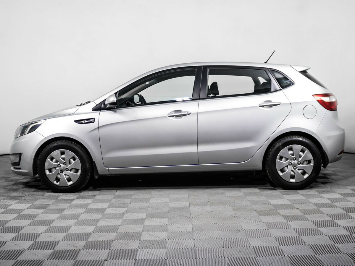 Kia Rio с пробегом — 2014 год. Фото: #6
