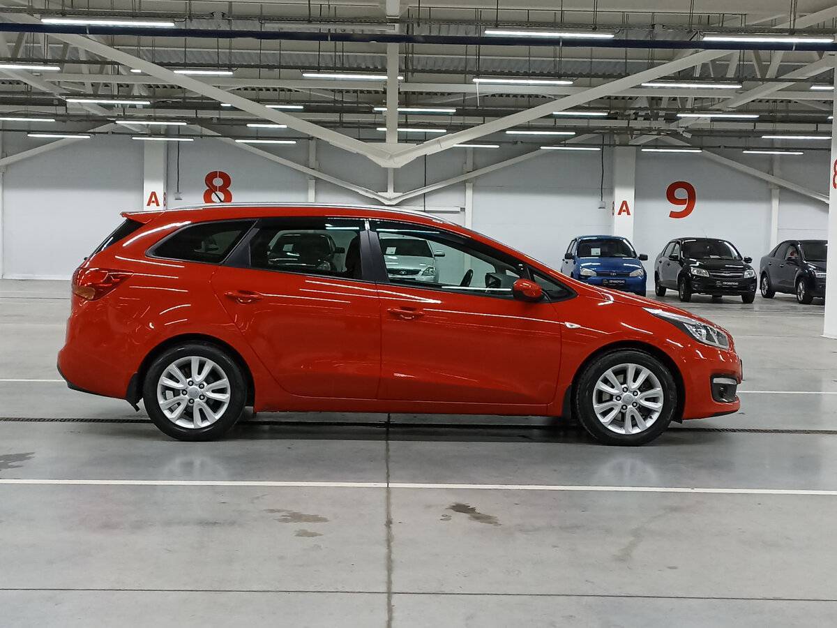 Kia Ceed с пробегом — 2016 год. Фото: #3
