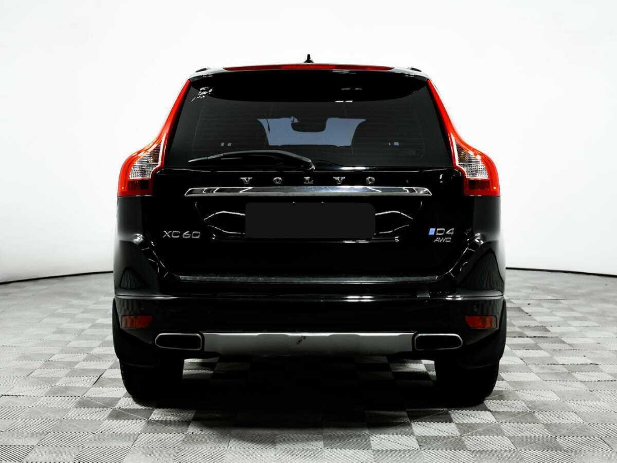 Volvo XC60 с пробегом — 2016 год. Фото: #4