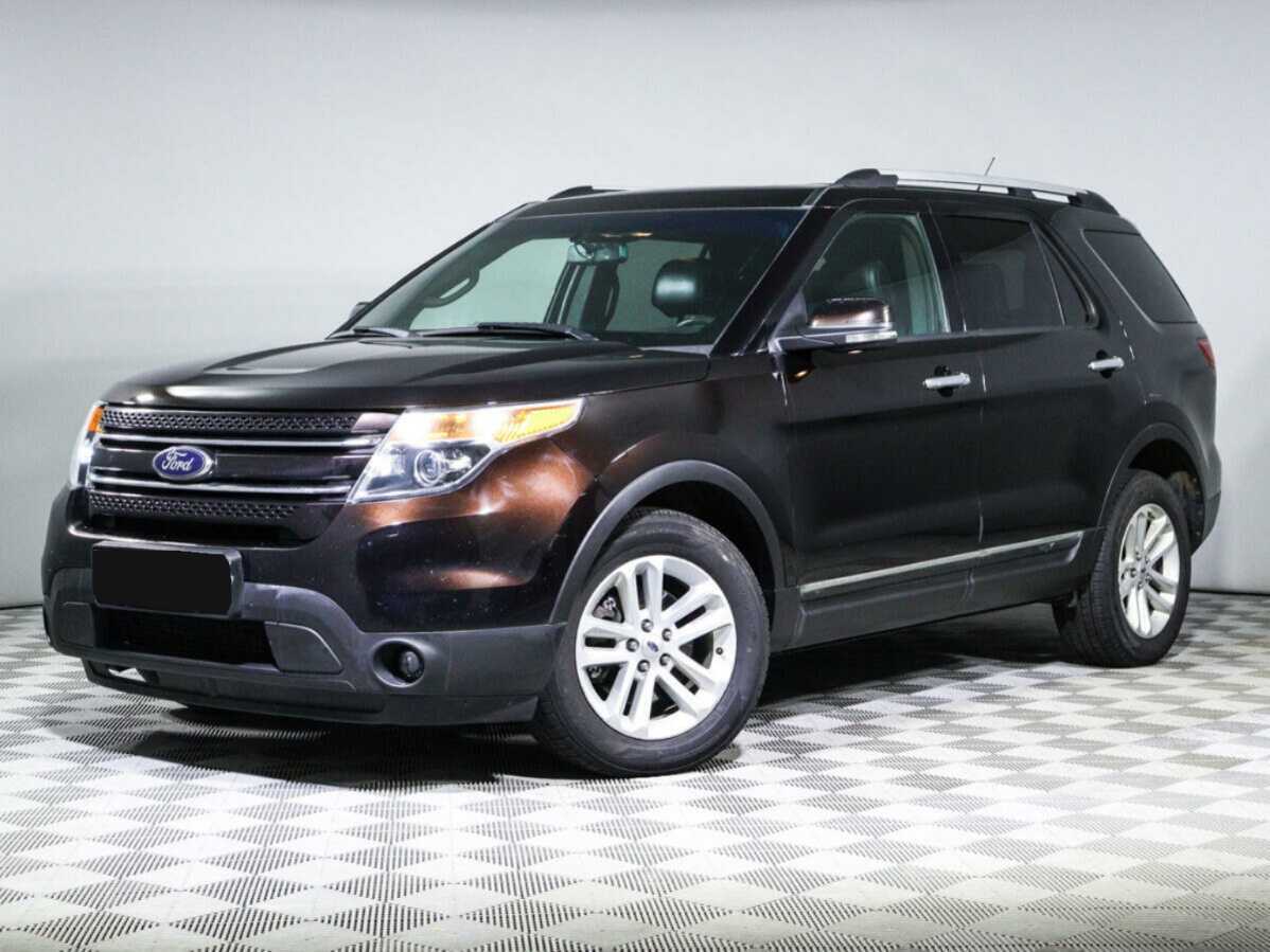 Ford Explorer с пробегом — 2012 год. Фото: #0