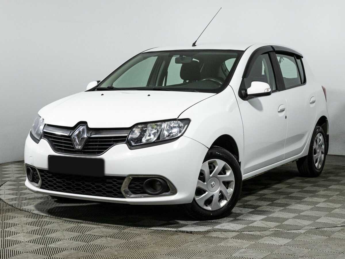 Renault Sandero с пробегом — 2017 год. Посмотреть фото