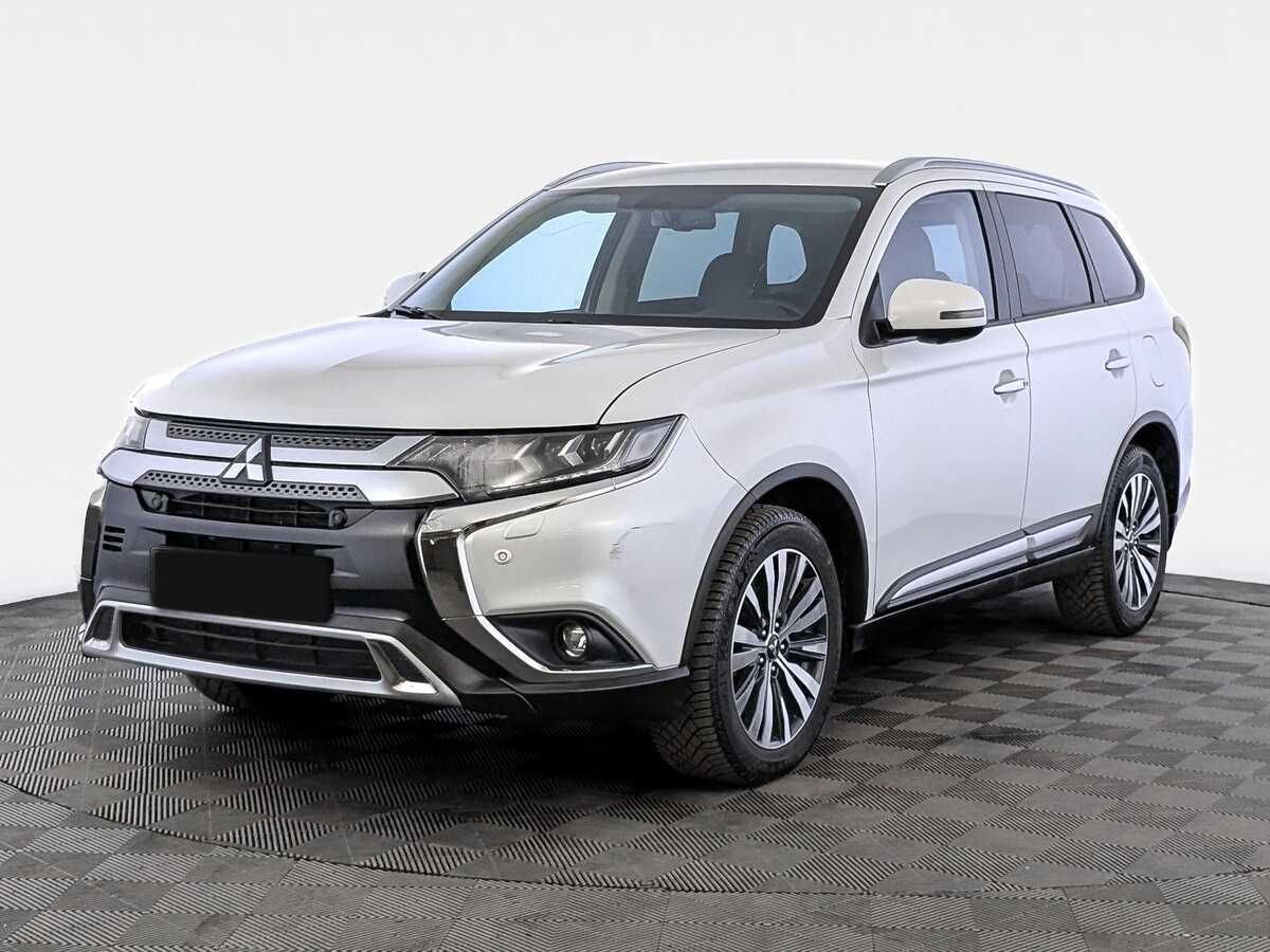 Mitsubishi Outlander с пробегом — 2021 год. Фото: #0