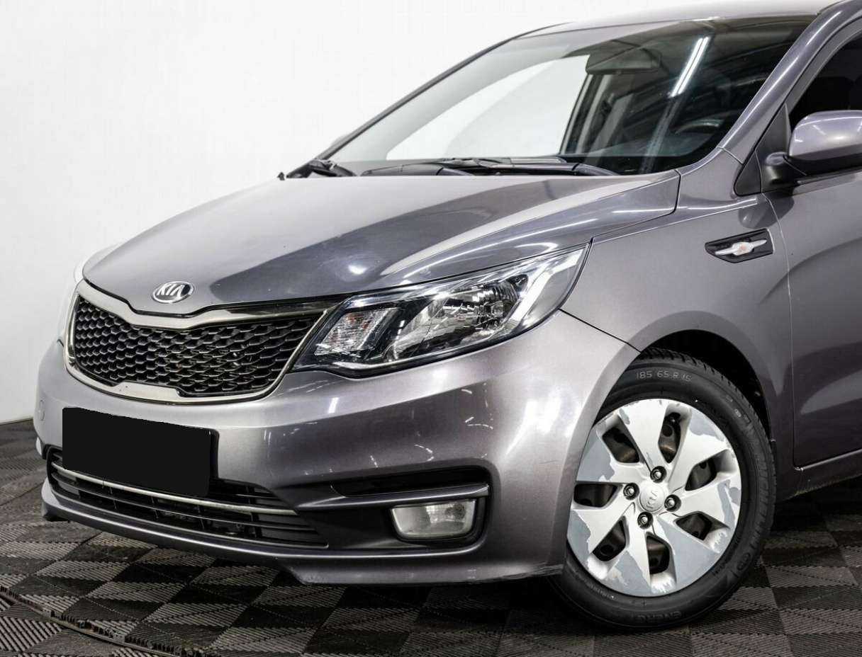 Kia Rio с пробегом — 2015 год. Фото: #6