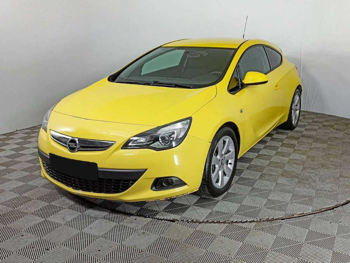 Opel Astra с пробегом — 2014 год. Фото: #0