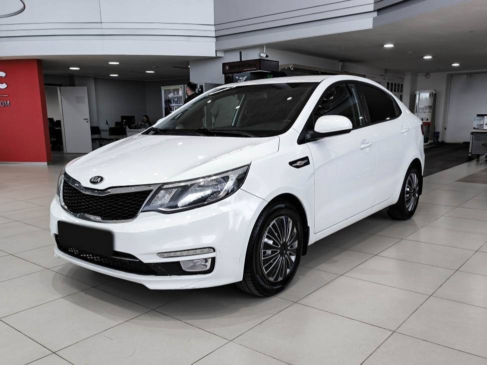 Kia Rio с пробегом — 2016 год. Фото: #0