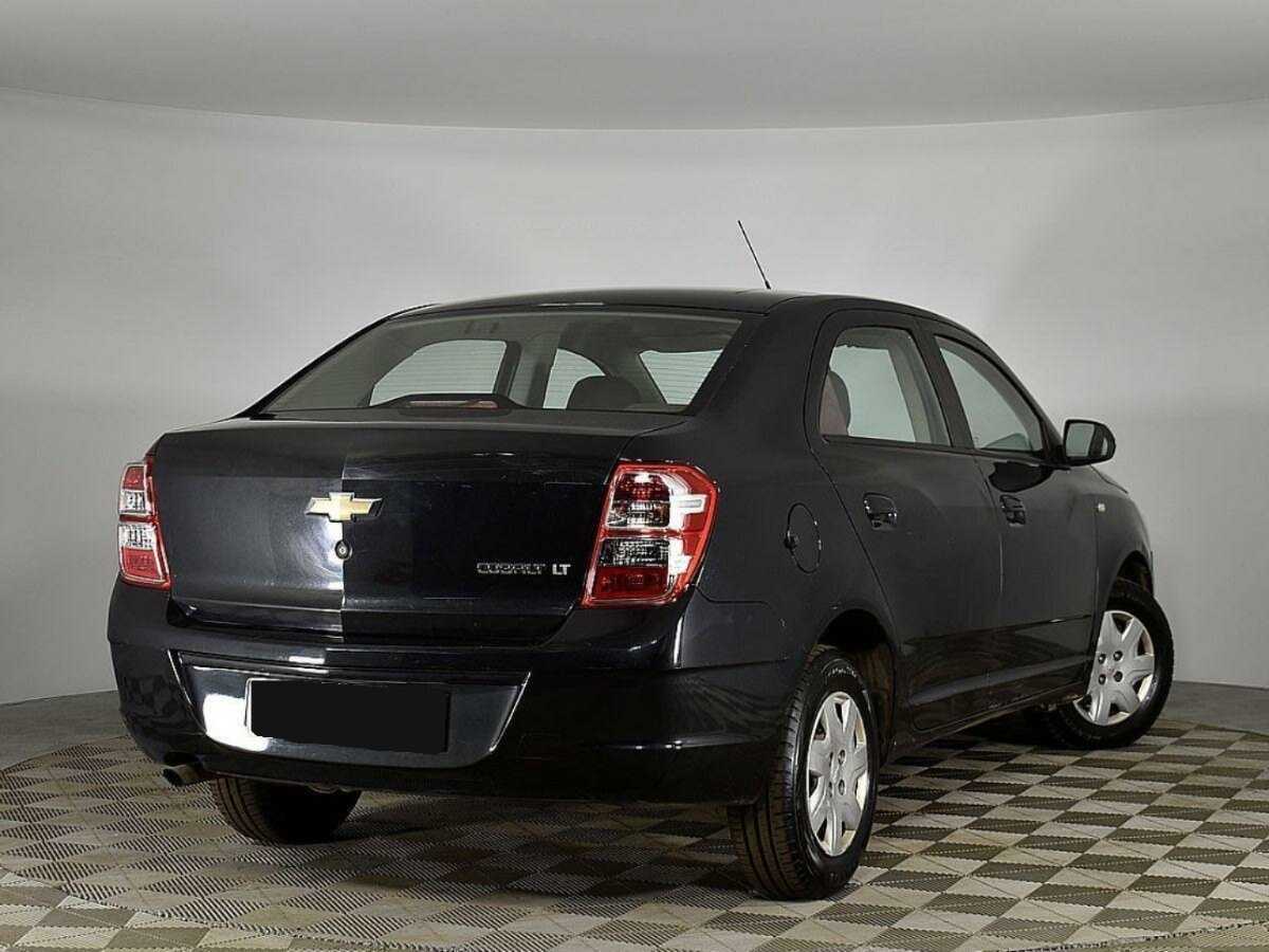 Chevrolet Cobalt с пробегом — 2013 год. Фото: #1