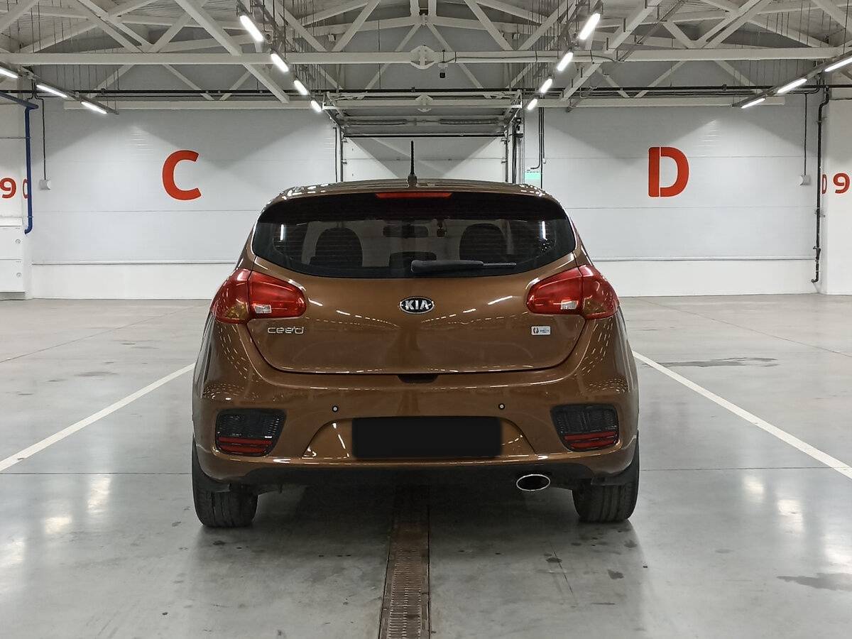 Kia Ceed с пробегом — 2016 год. Фото: #5