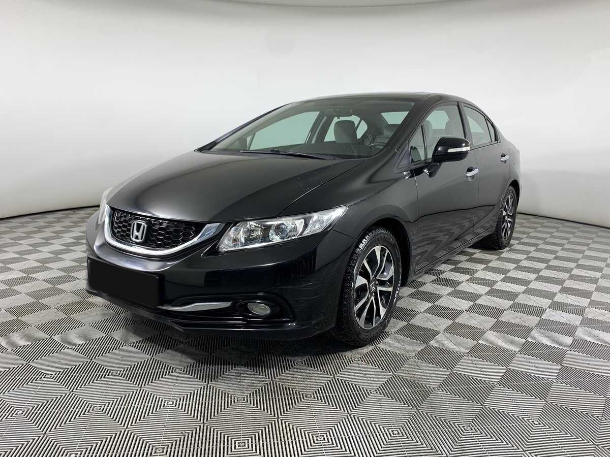 Honda Civic с пробегом — 2013 год. Посмотреть фото