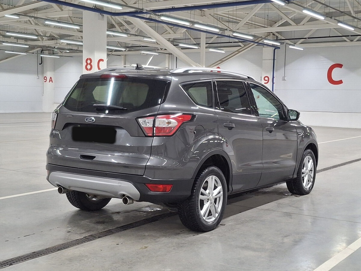 Ford Kuga с пробегом — 2016 год. Фото: #4