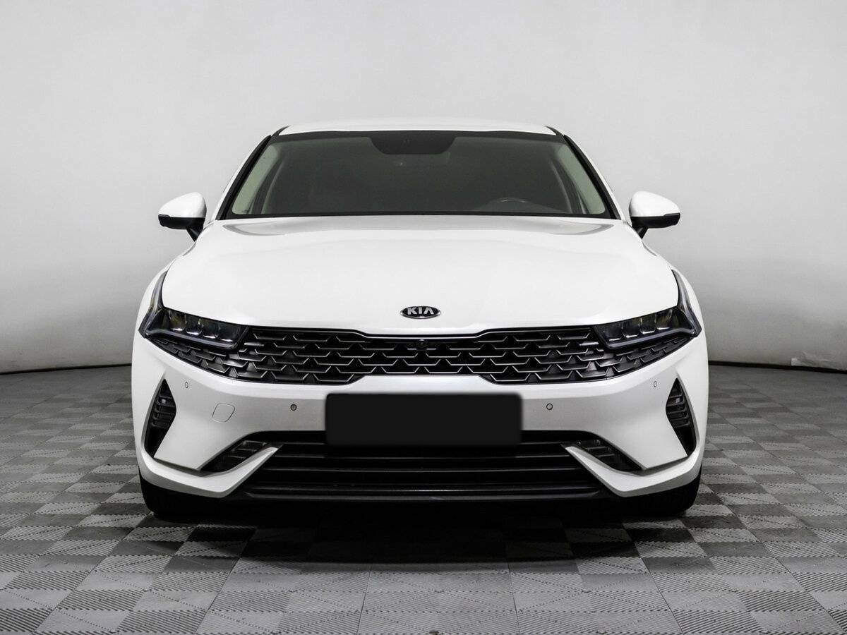 Kia K5 с пробегом — 2021 год. Фото: #1